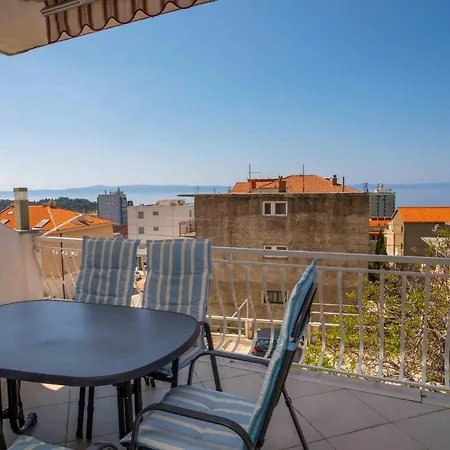 Ivana - Sea View With Garage * ماكارسكا